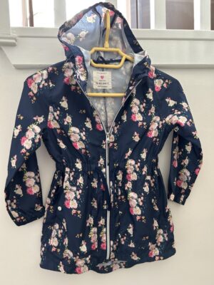 Childs Hooded Blue Jacket 5-6 years