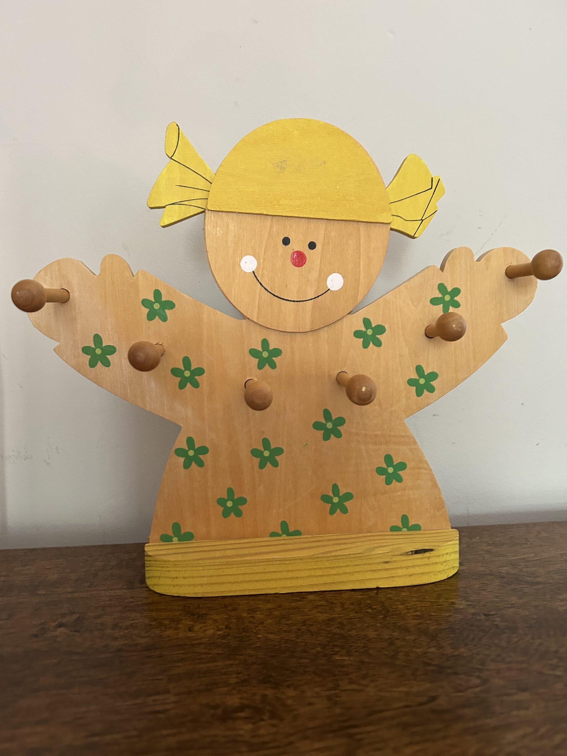 Fun Wooden Display Hanger - Ex Display - Image 2